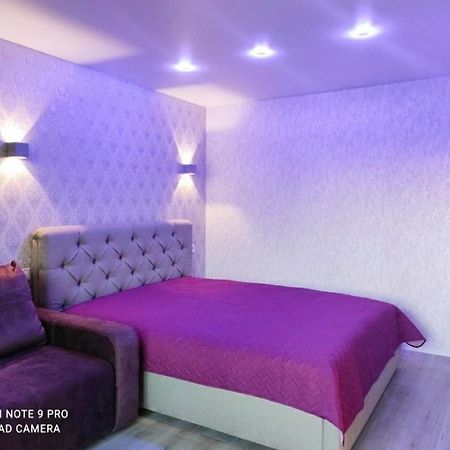 Стильная Vip Квартира В Центре Shostka Eksteriør billede